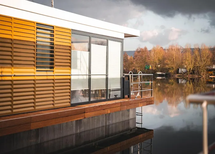 Schoenes Hausboot In Bateau-hôtel Höxter