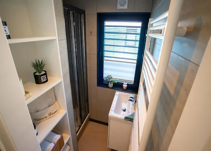 Schoenes Hausboot In Bateau-hôtel *